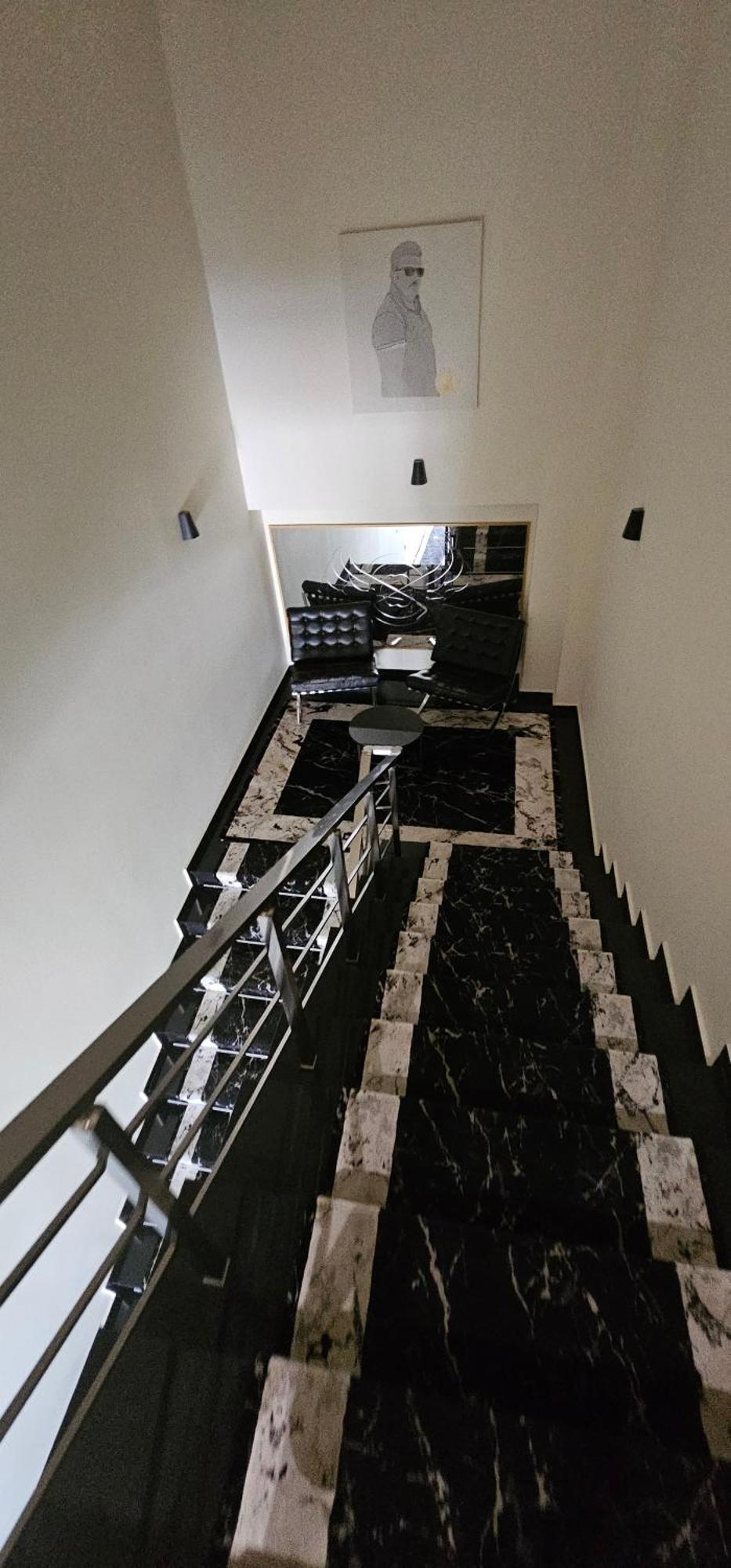 Hotel Pirro Vlorë Екстериор снимка